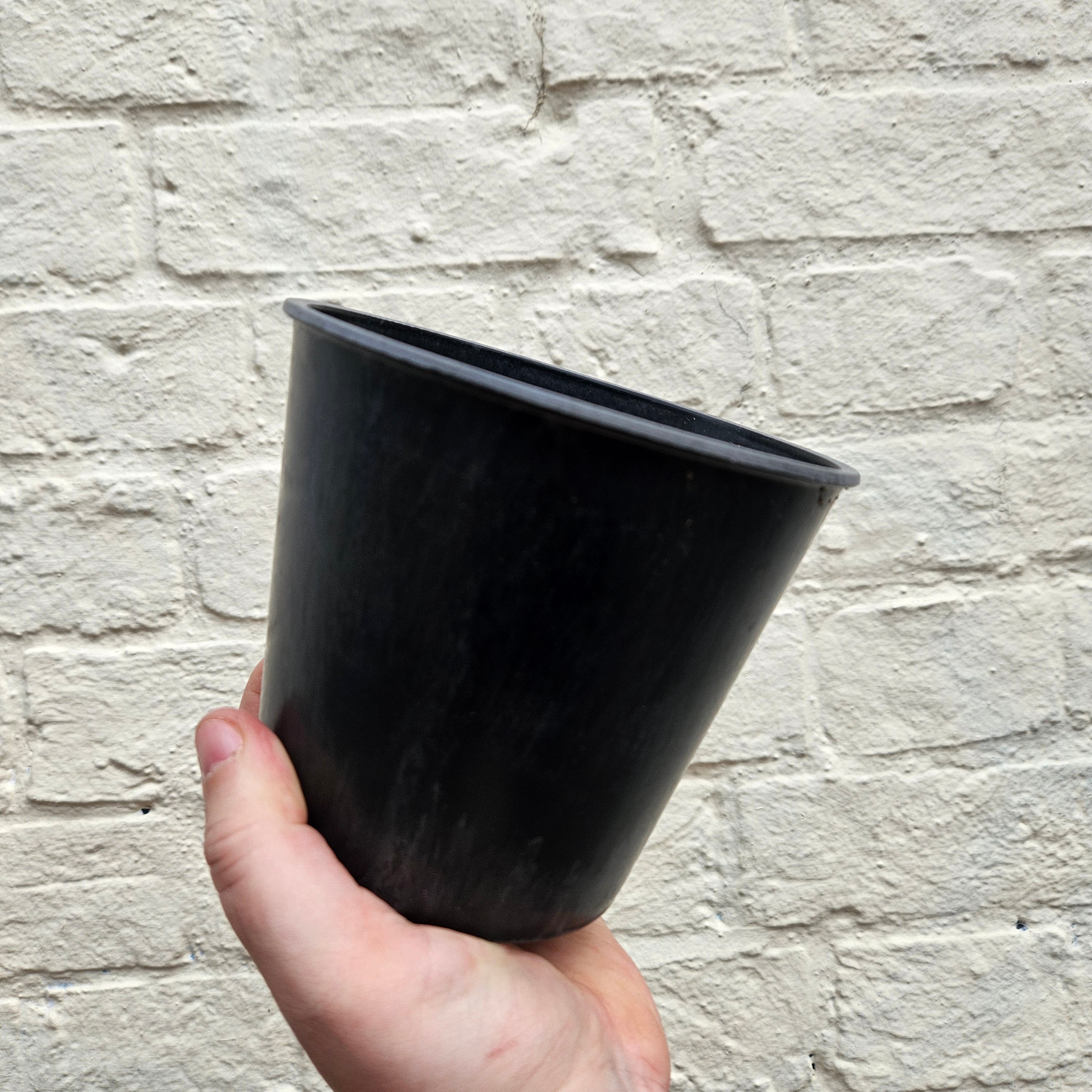 Variety of ceramic pots to fit 12cm nursery pots