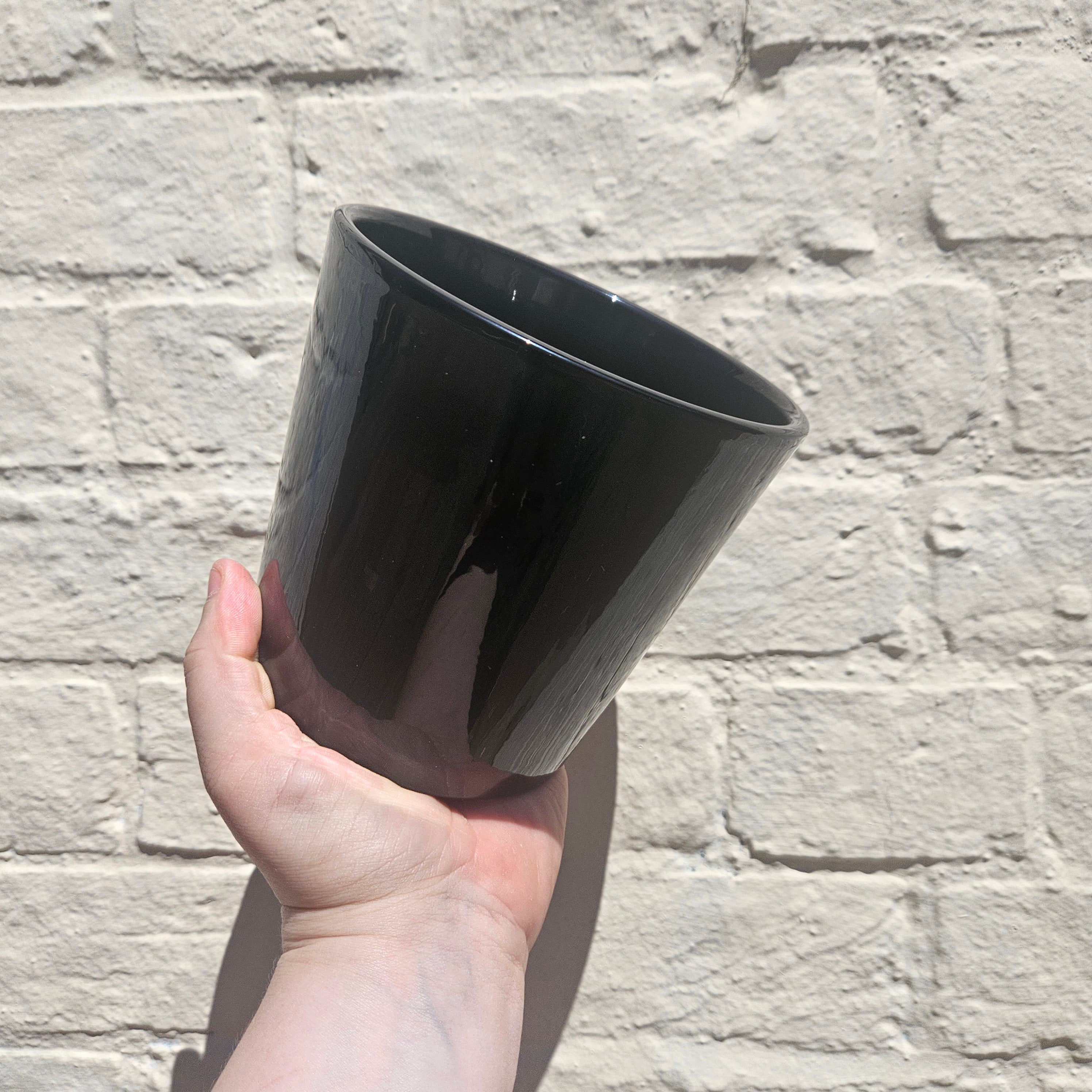 Variety of ceramic pots to fit 12cm nursery pots