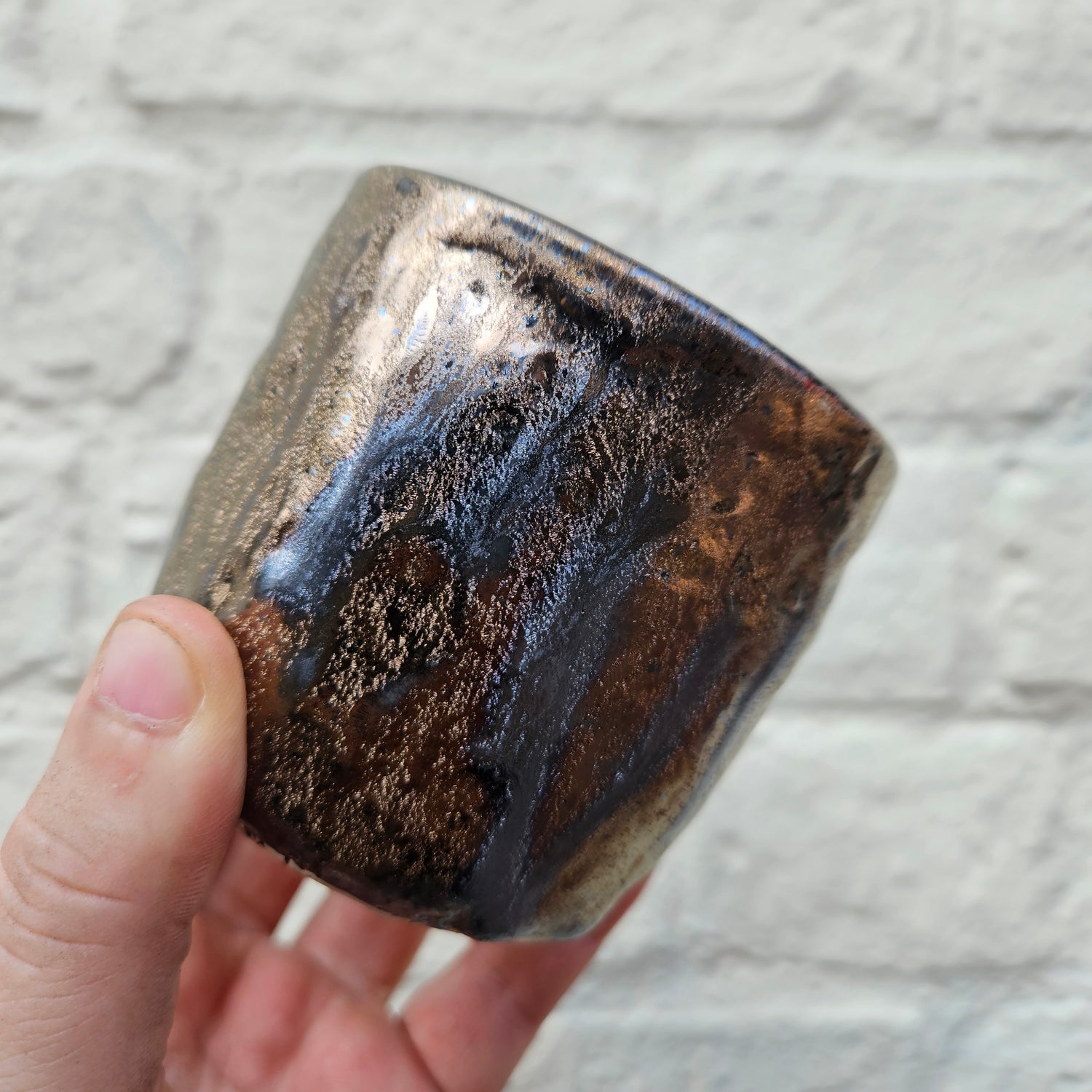 Small ceramic pots to house nursery pots 7cm or below