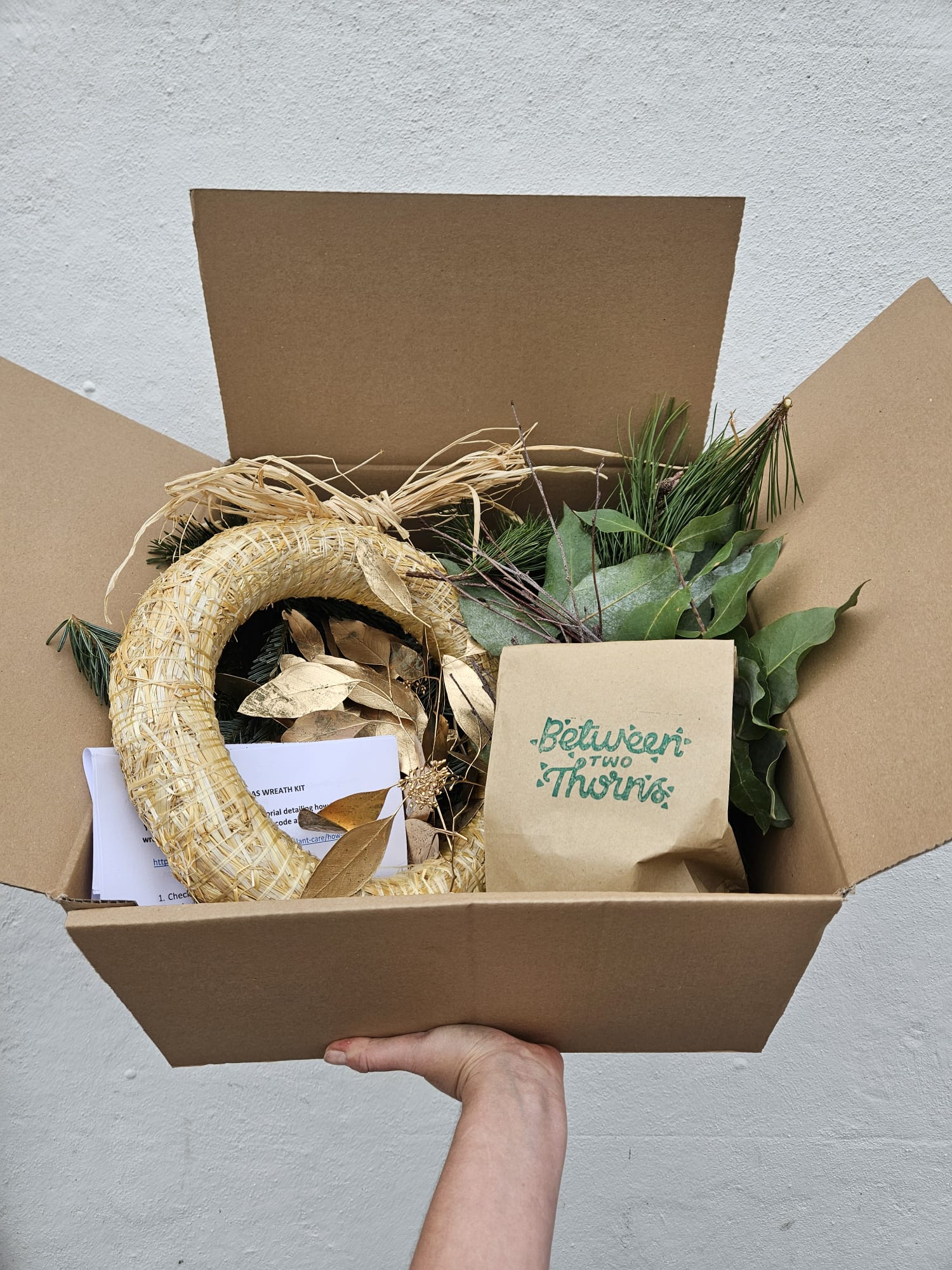 DIY CHRISTMAS WREATH KIT!