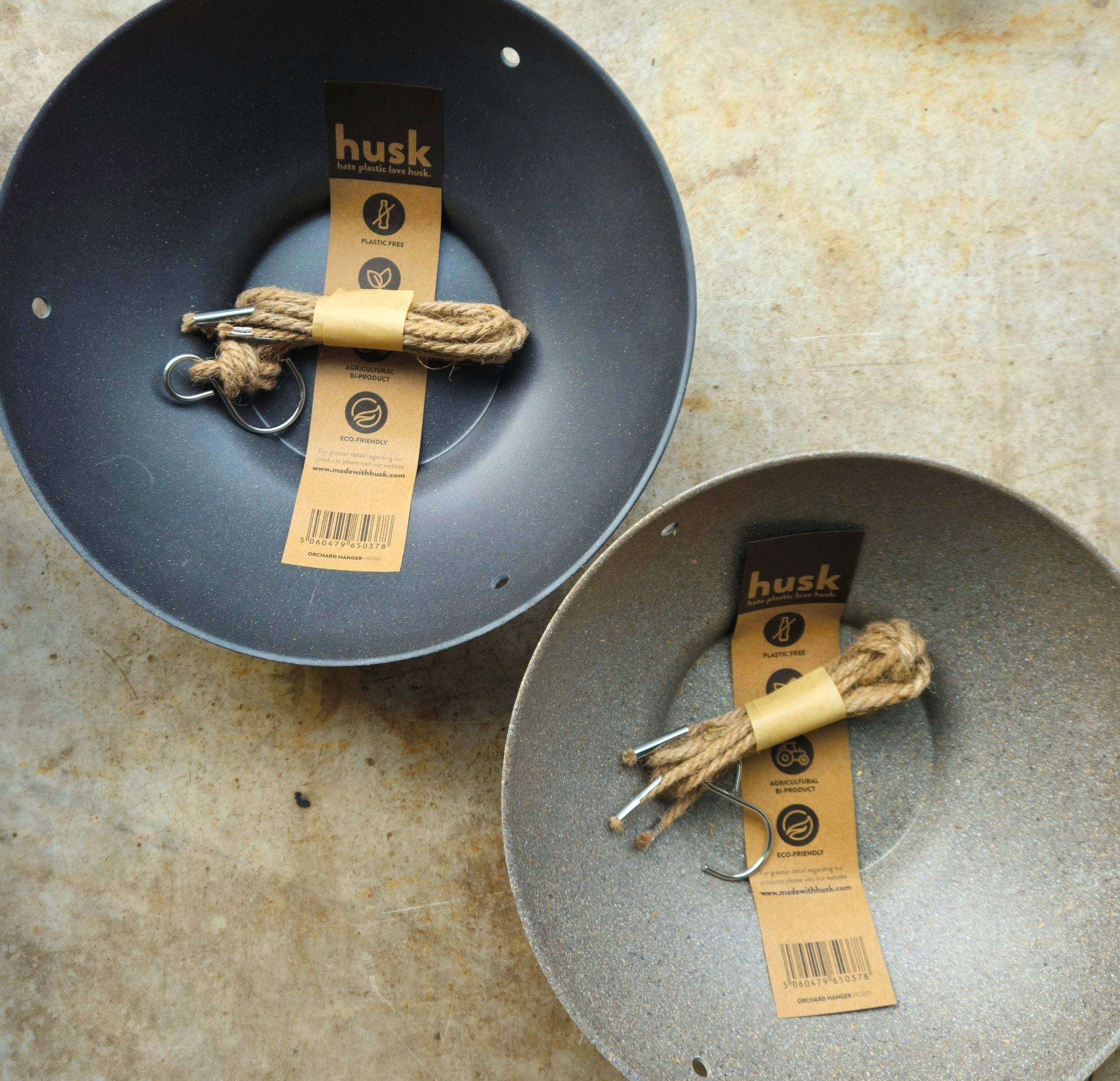 Husk hanging planter bowl- 2 colours available