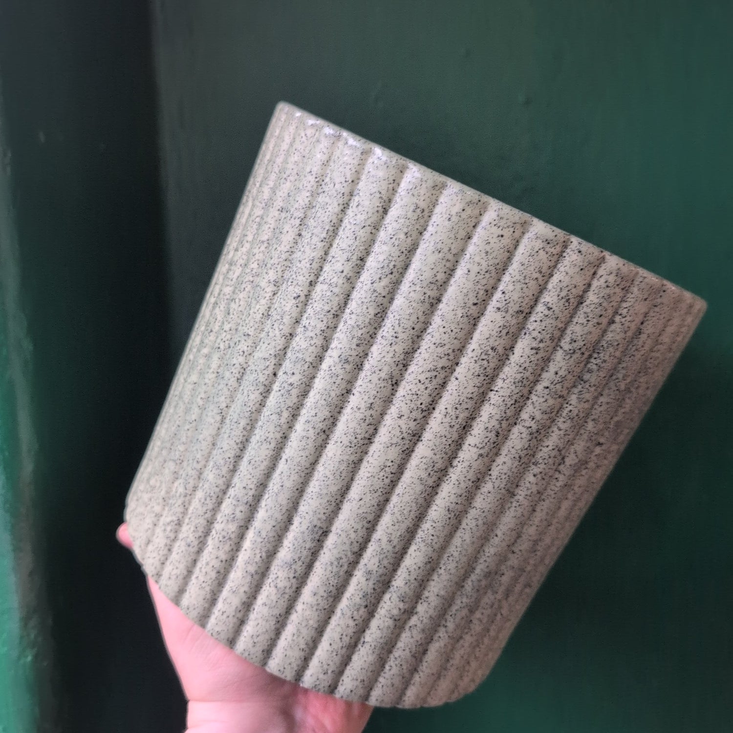 Azalea Stone Ribbed Pots