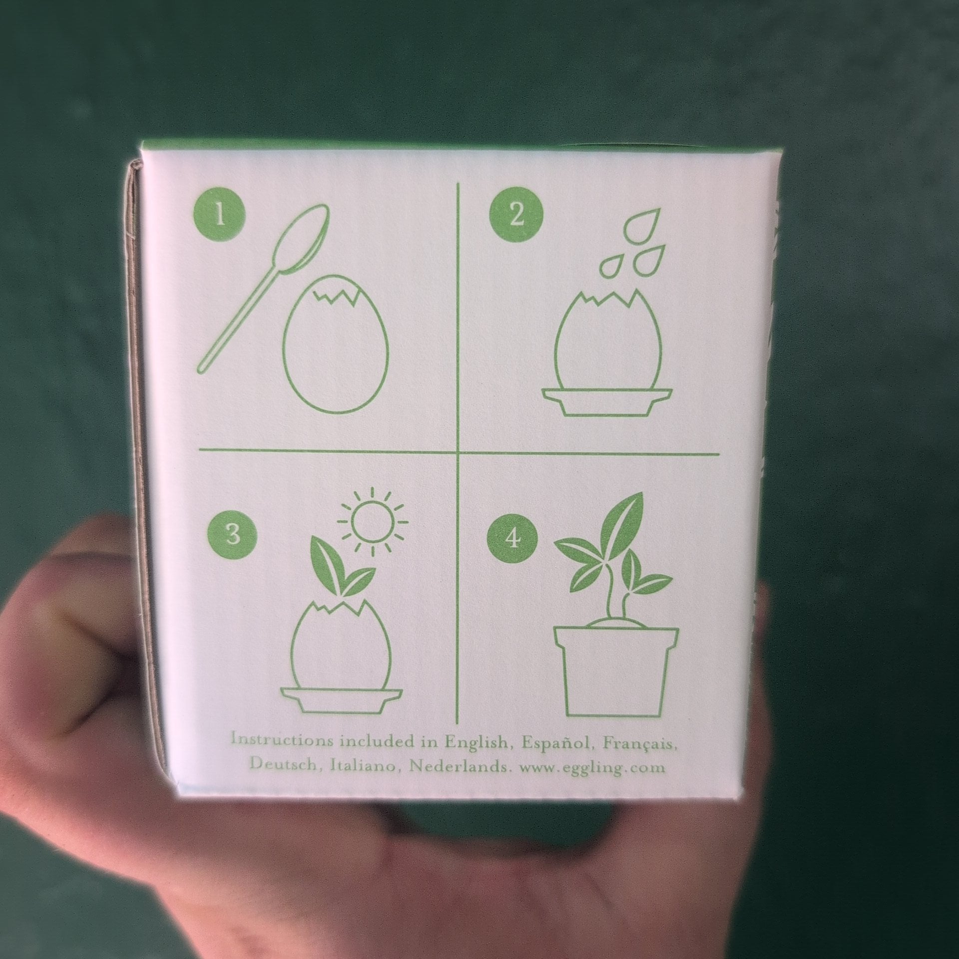 Eggling Crack &amp; Grow – Basil