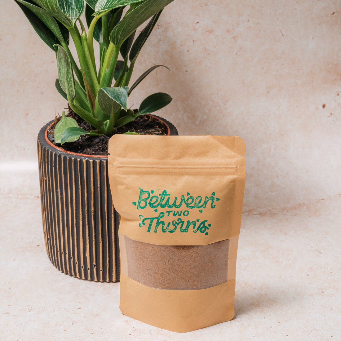WHOLESALE DECORATIVE SAND IN DIFFERENT COLOURS