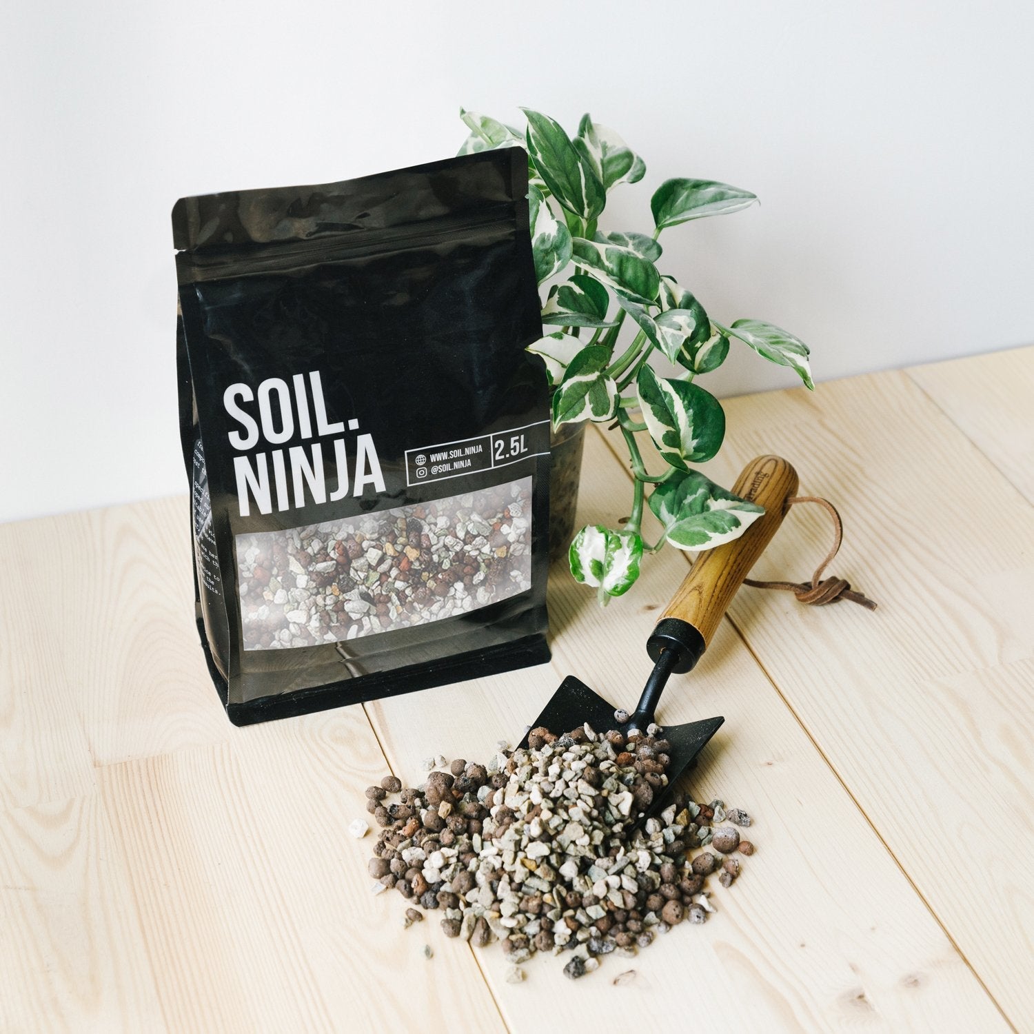 Semi-Hydro -Soil Ninja (2.5l, 5l 2 options available)